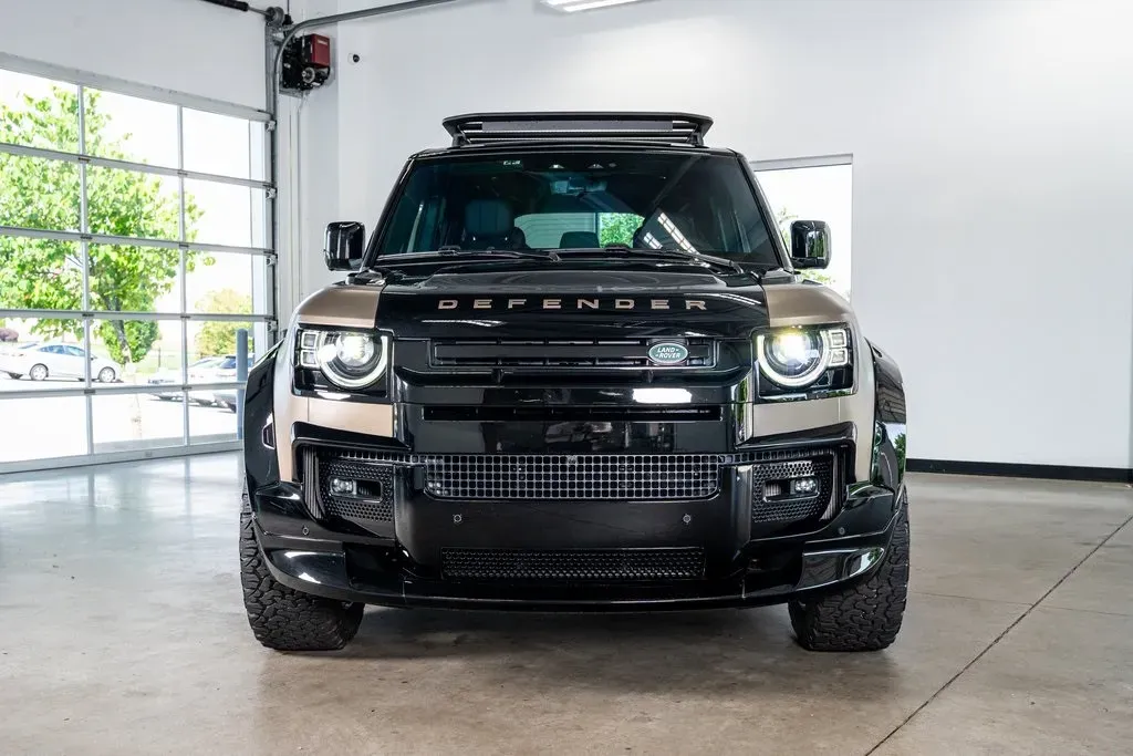 2025 Land Rover Defender 110 X - 3