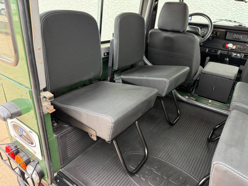 1995 Land Rover Defender 90 NAS