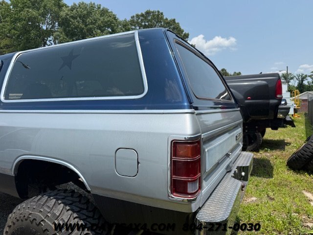 1987 Dodge Ramcharger 150 - 2