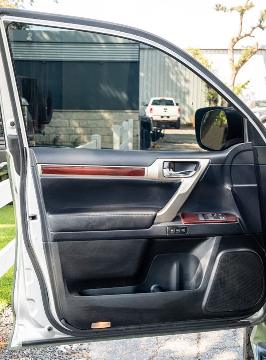 Sold: 2011 Lexus GX 460