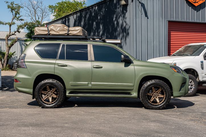 Sold: 2011 Lexus GX 460