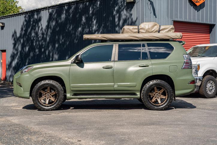 Sold: 2011 Lexus GX 460