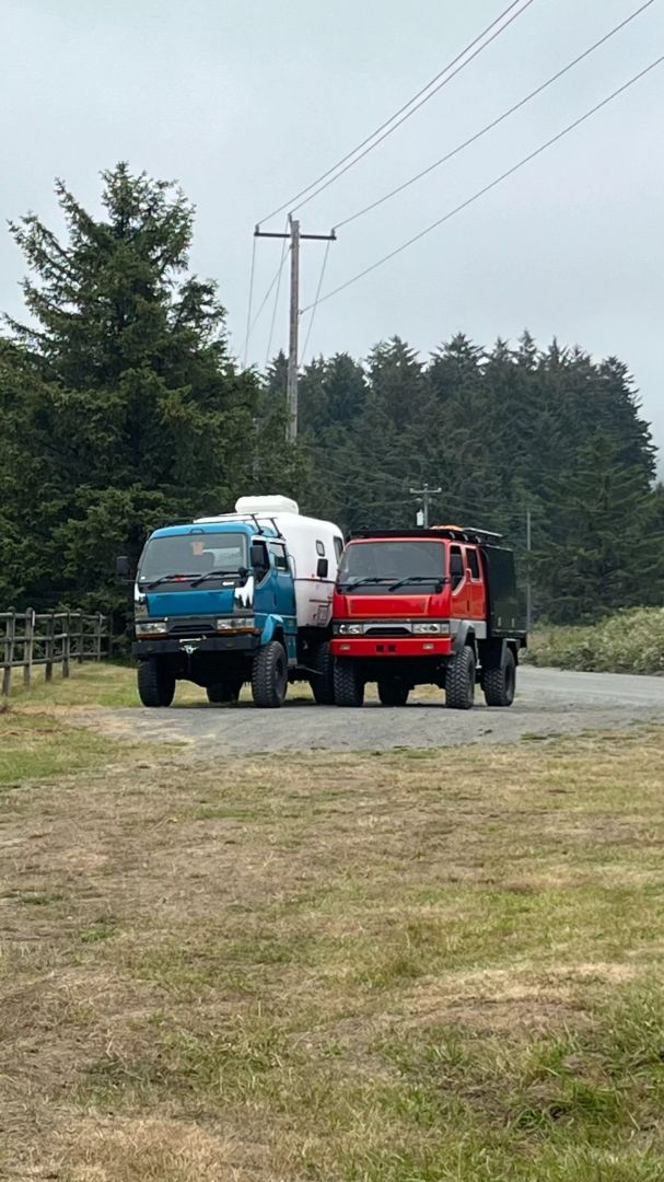 1995 Mitsubishi Canter Doka - 2