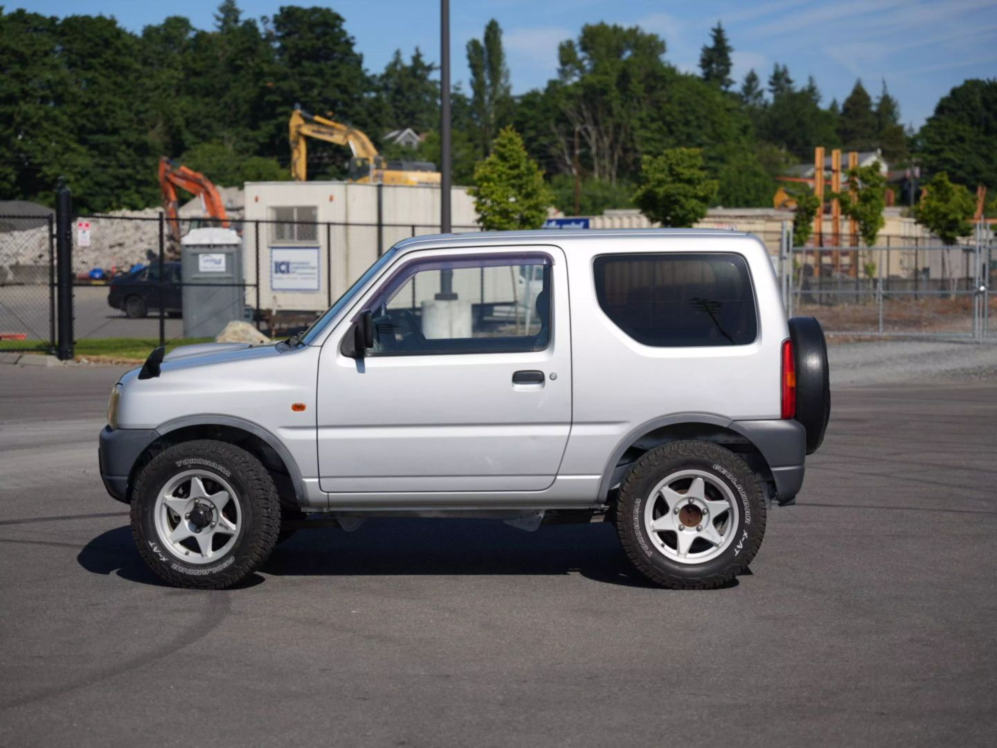 25k-Mile 1999 Suzuki Jimny