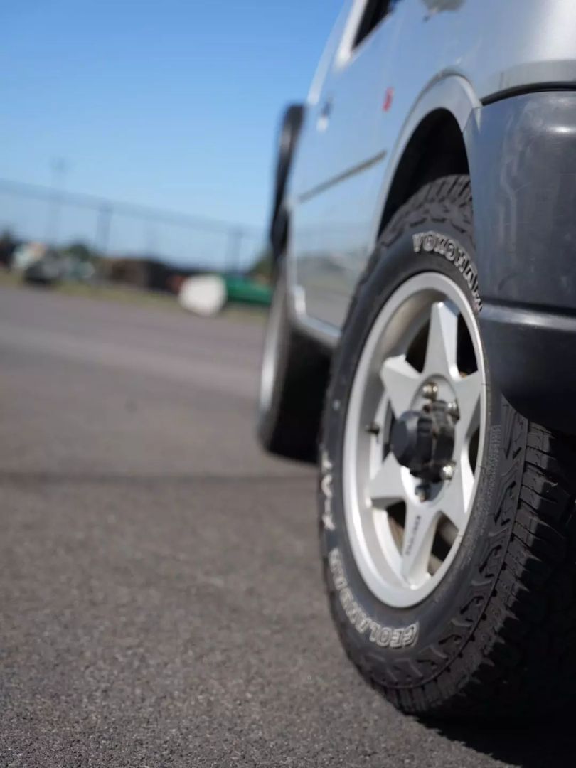 25k-Mile 1999 Suzuki Jimny
