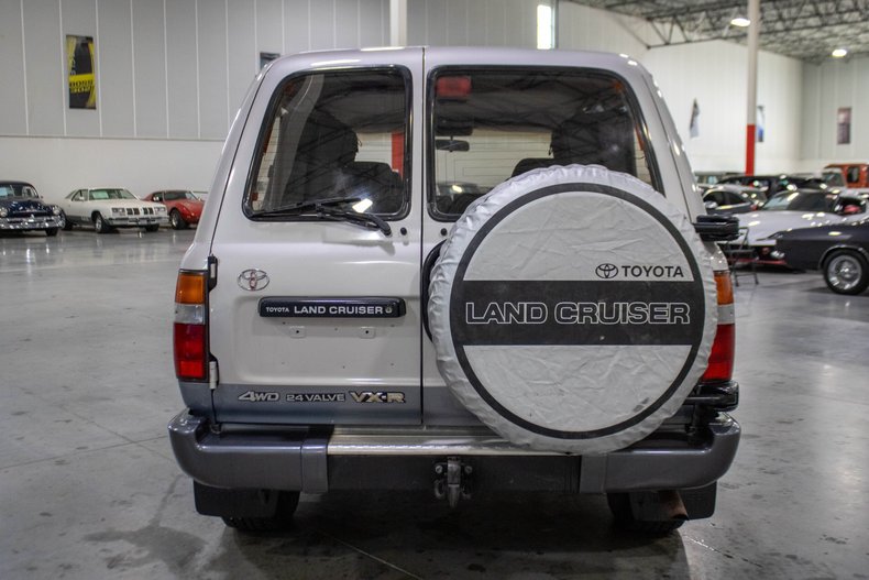 GCC Spec 1997 Toyota Land Cruiser VX-R - 4