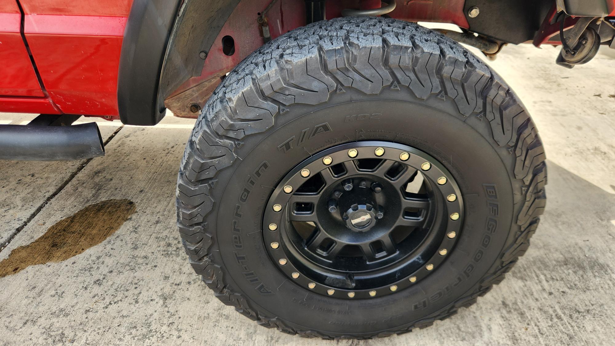 Modified 1997 Jeep Cherokee Sport XJ 4×4