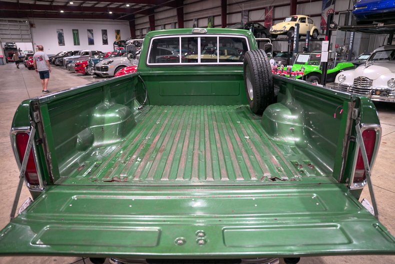 1974 Ford F-250 Camper Special