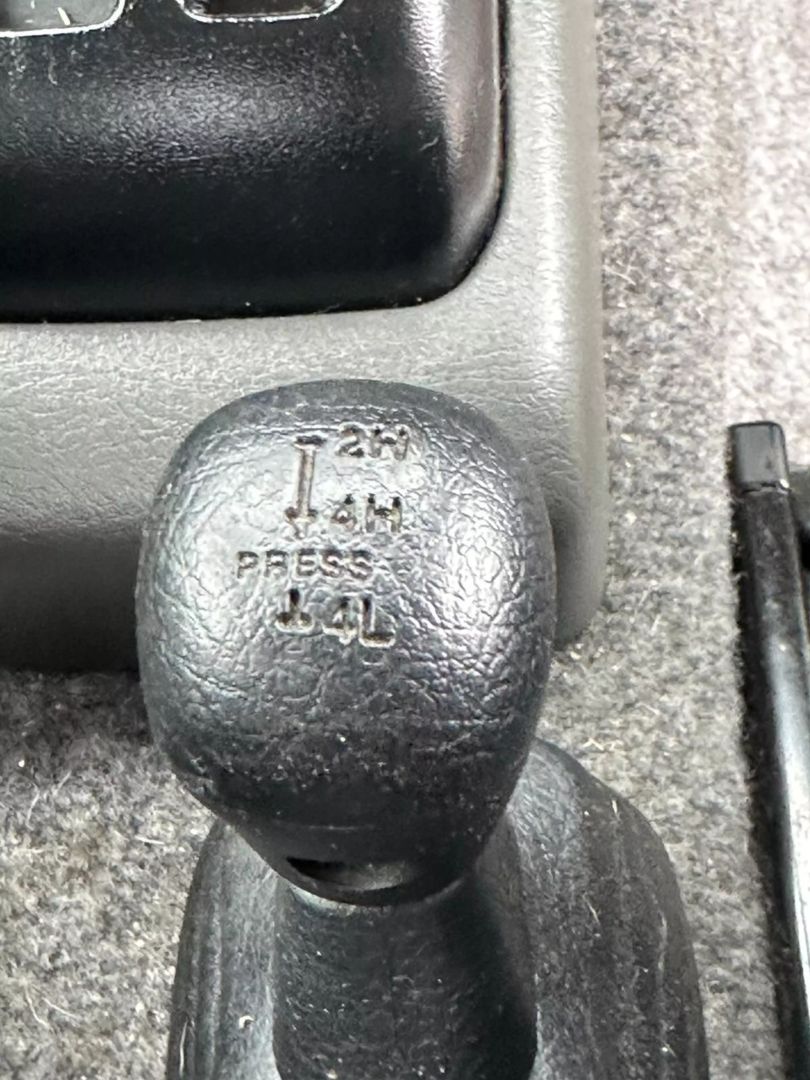 1999 Mazda AZ-Offroad - 3