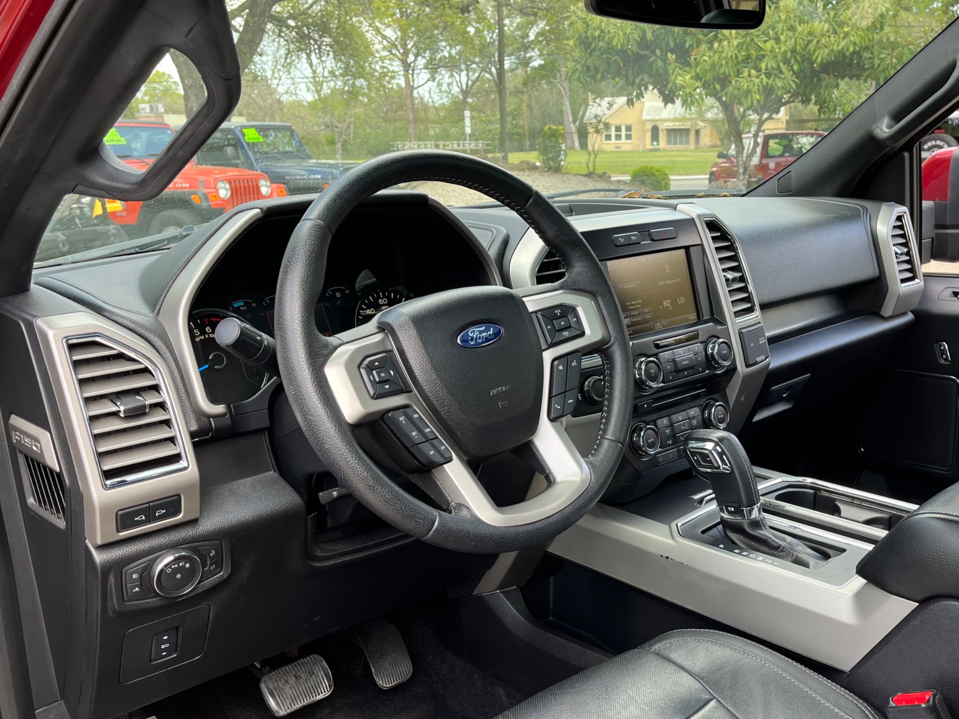 2015 Ford F-150 Lariat - 5