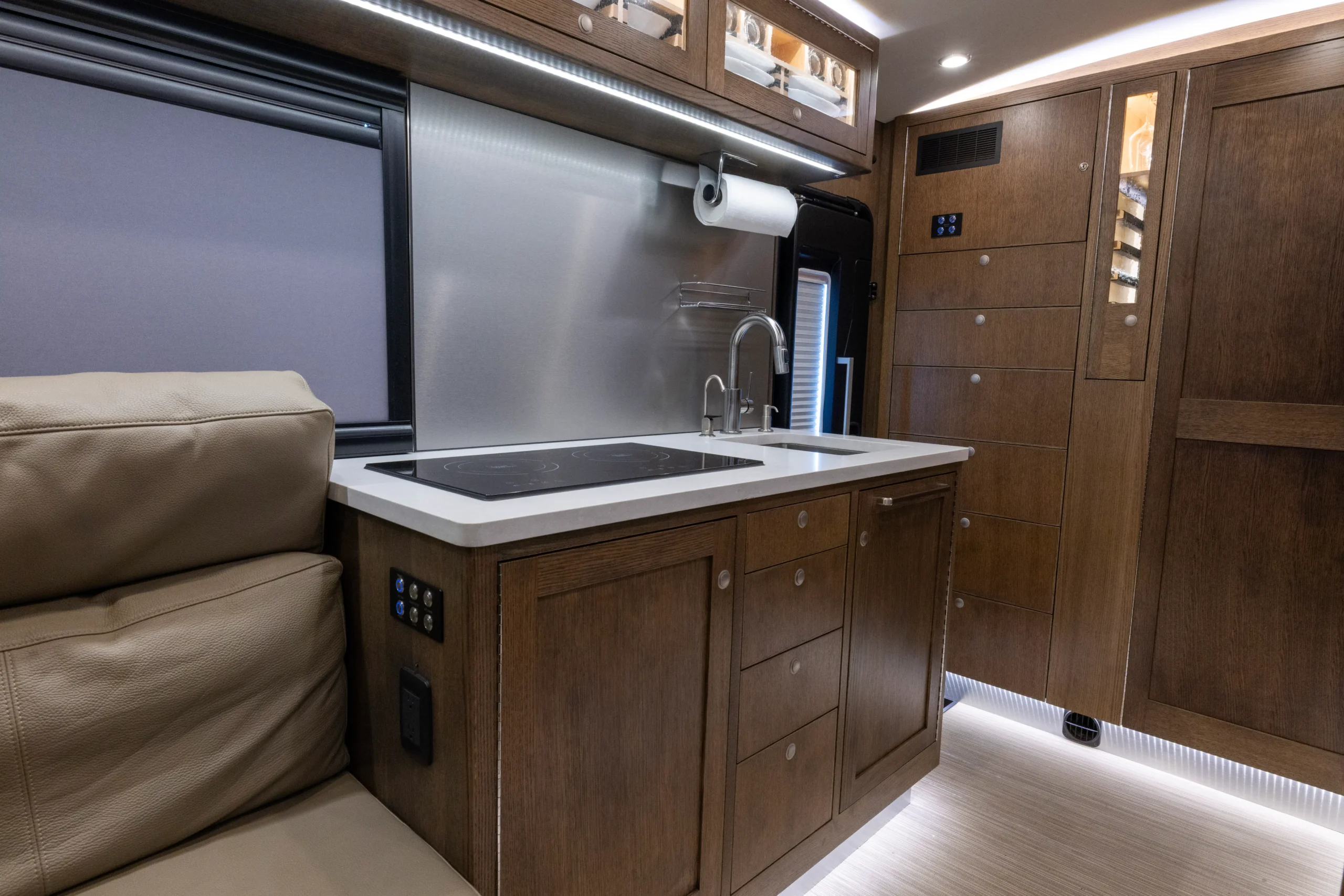 2020 EarthRoamer XV-LTi 020