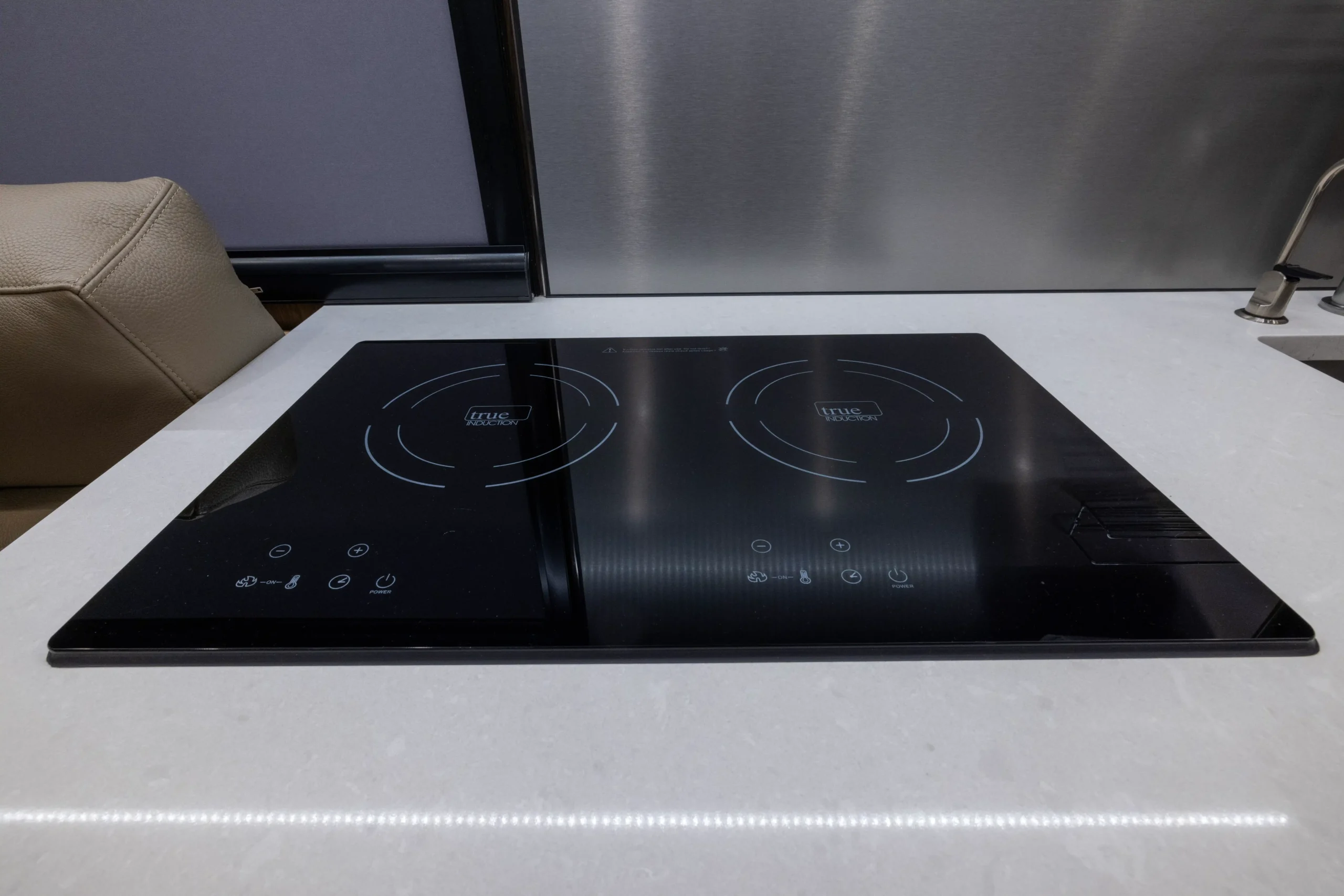 2020 EarthRoamer XV-LTi 020