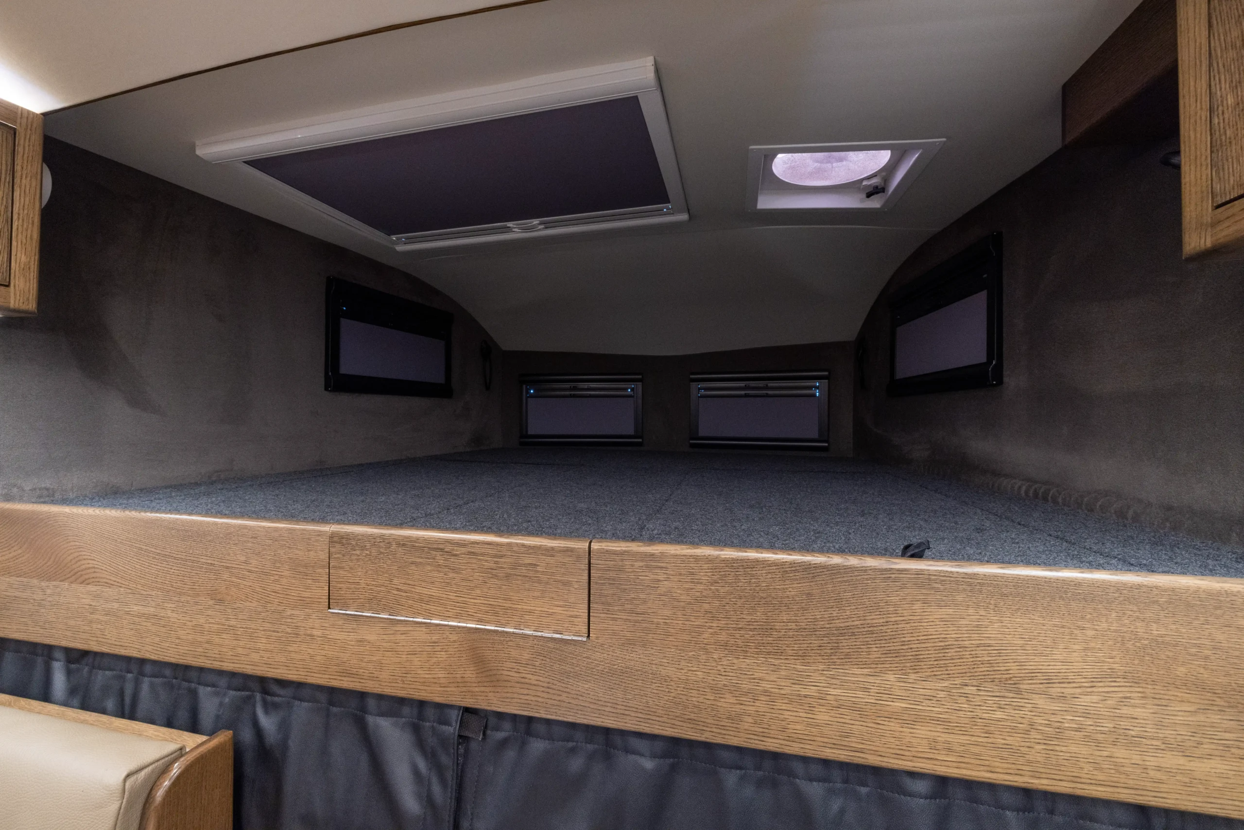 2020 EarthRoamer XV-LTi 020