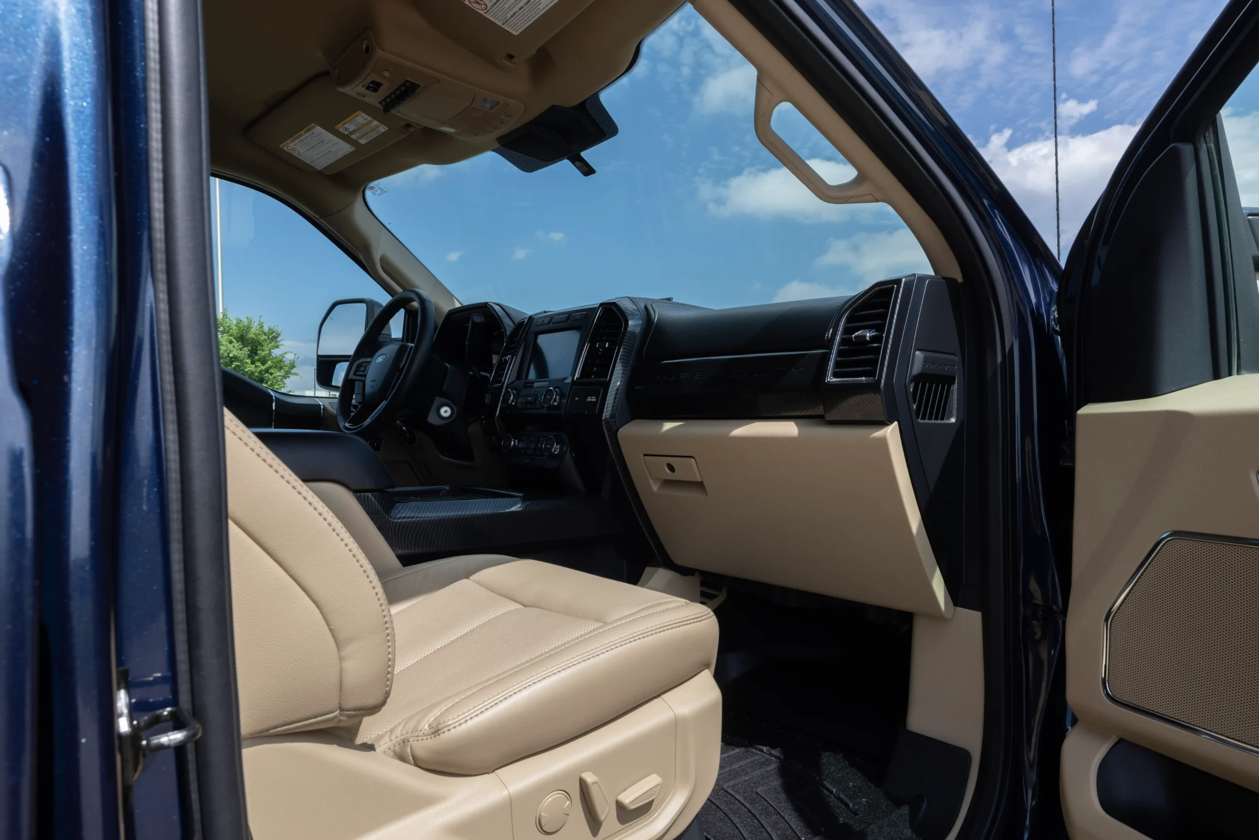 2020 EarthRoamer XV-LTi 020