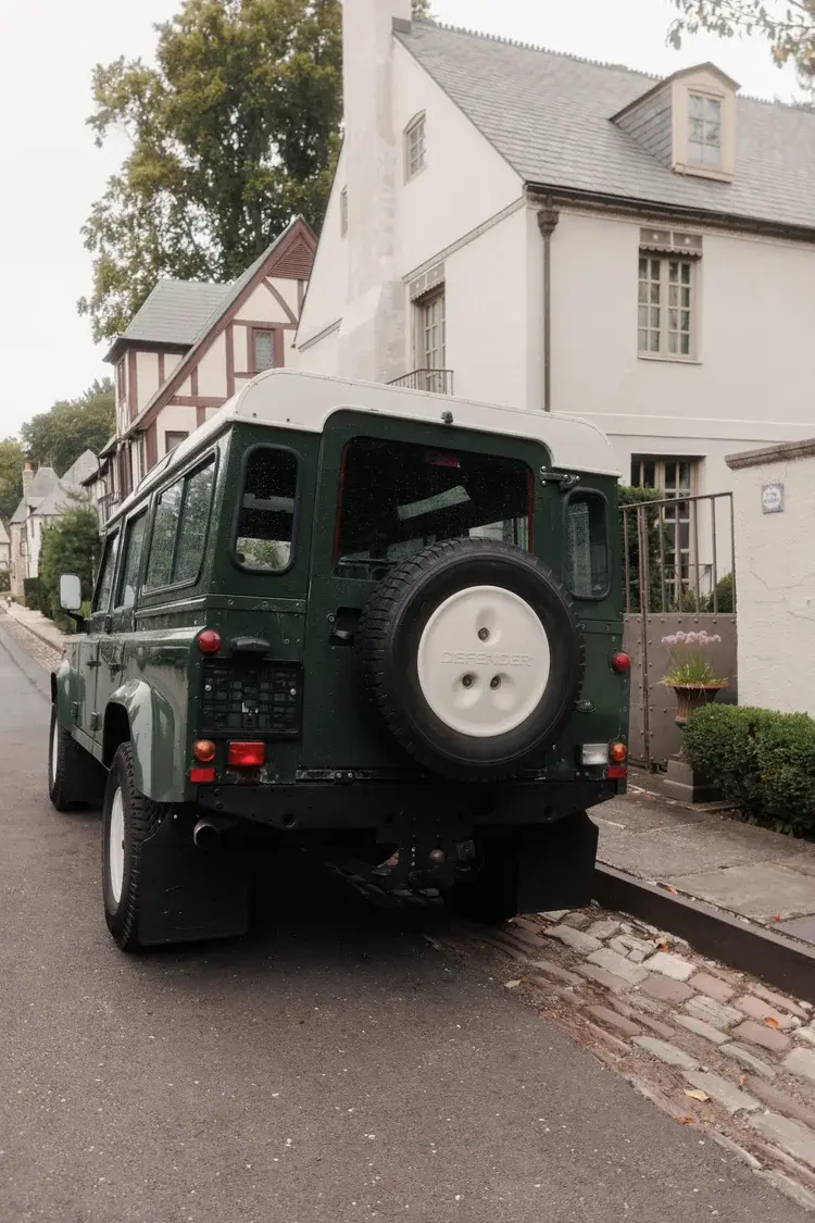 Sale Pending: 2000 Land Rover Defender 110 - 4