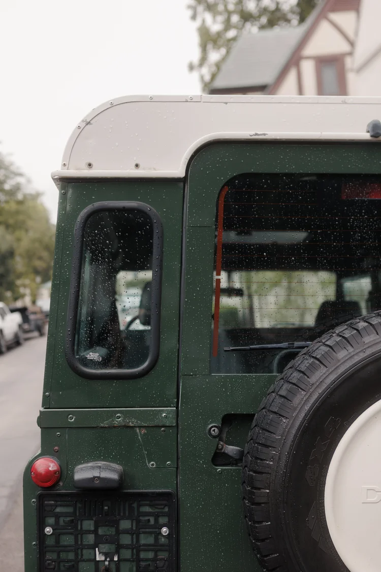 2000 Land Rover Defender 110