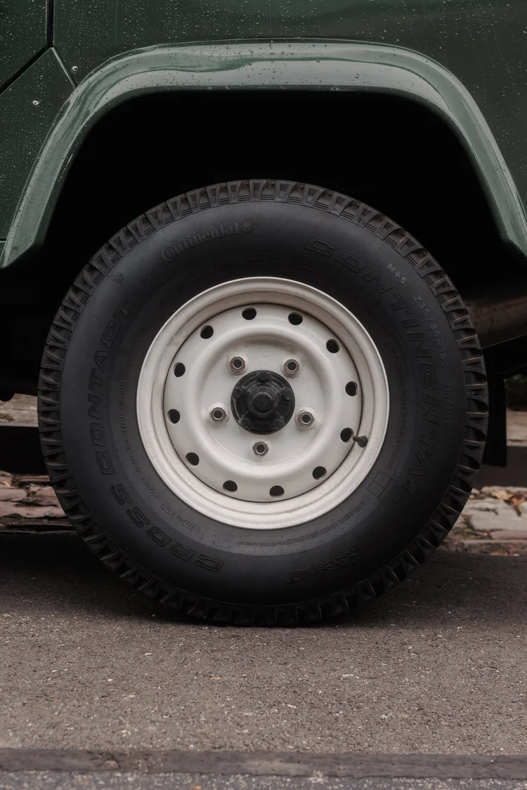 2000 Land Rover Defender 110