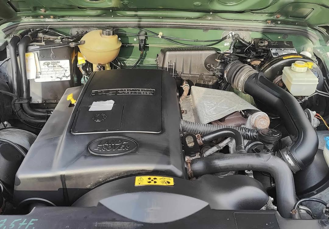 2000 Land Rover Defender 110