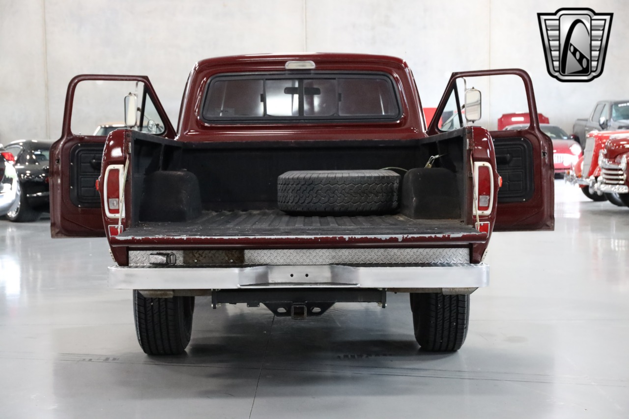 1972 Ford F-250 Camper Special