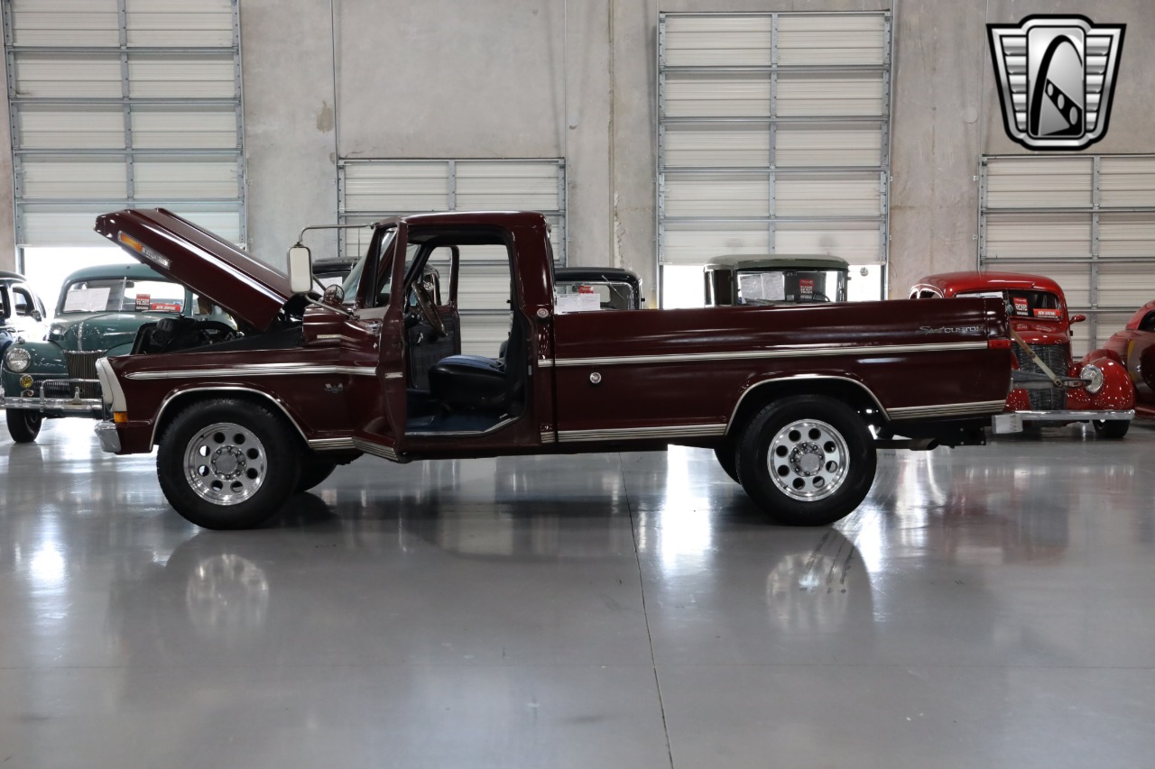 1972 Ford F-250 Camper Special