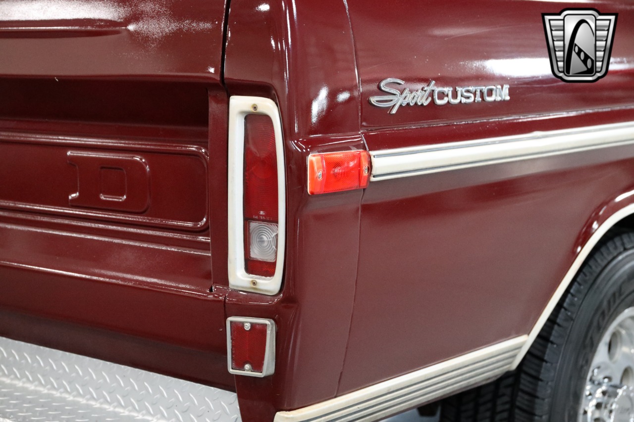 1972 Ford F-250 Camper Special