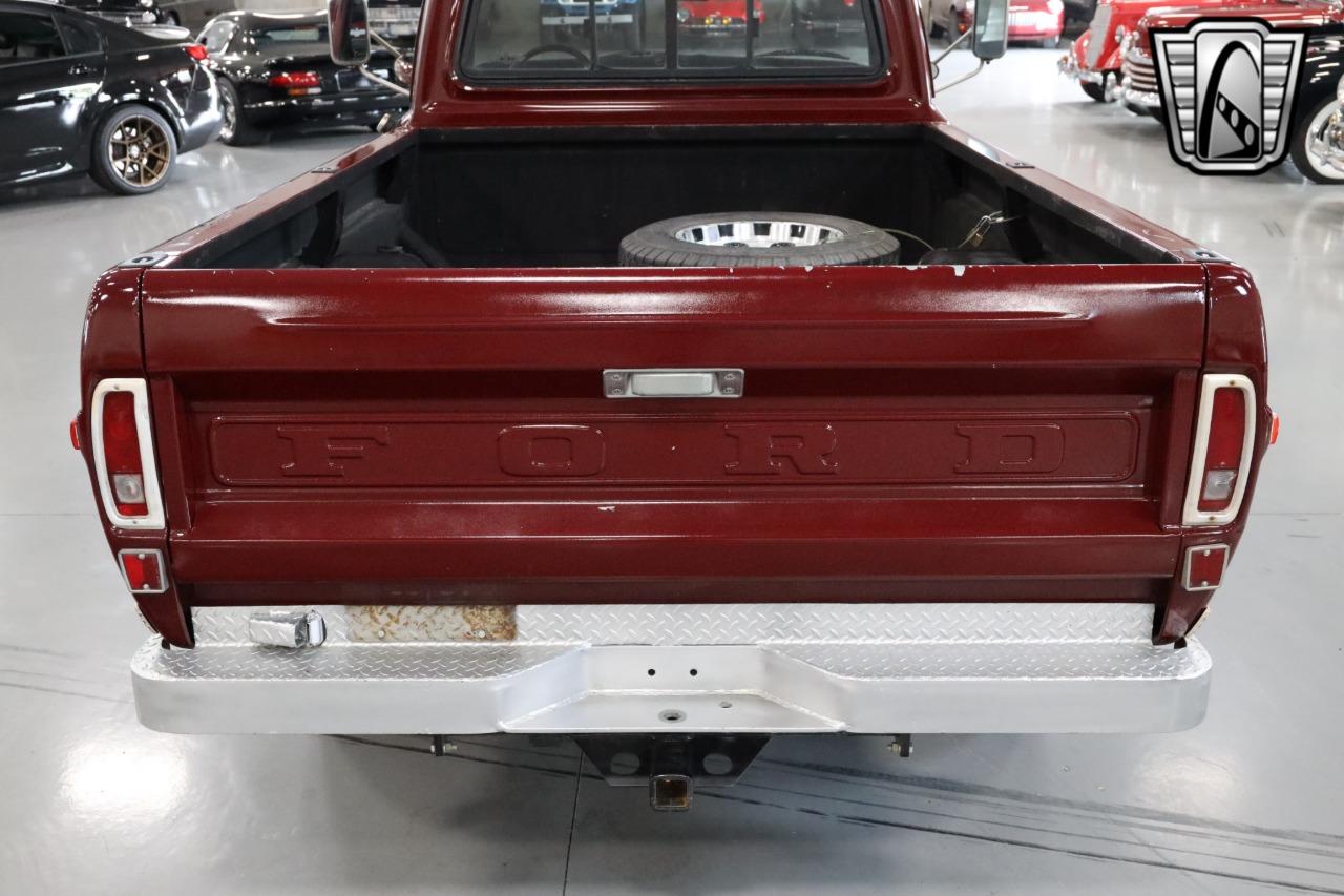 1972 Ford F-250 Camper Special
