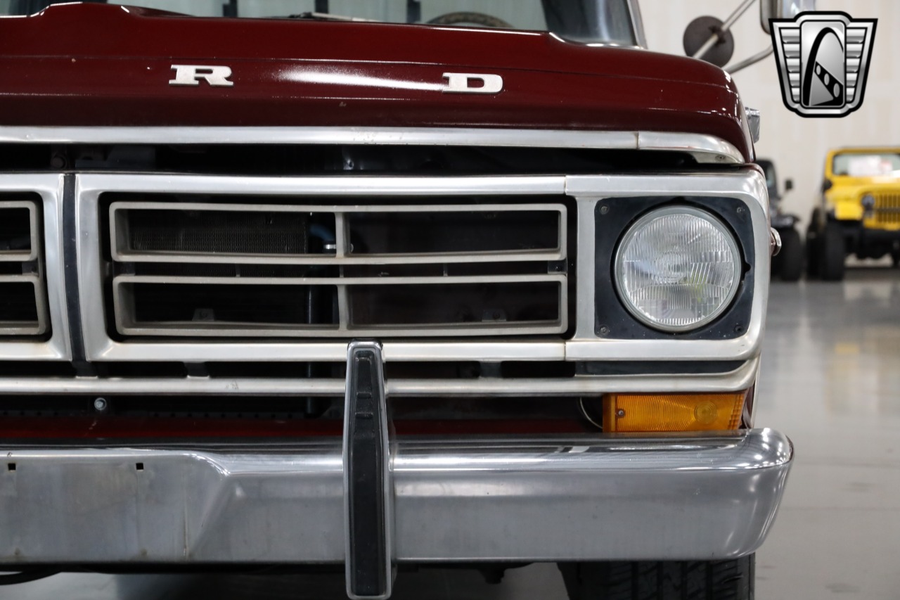 1972 Ford F-250 Camper Special