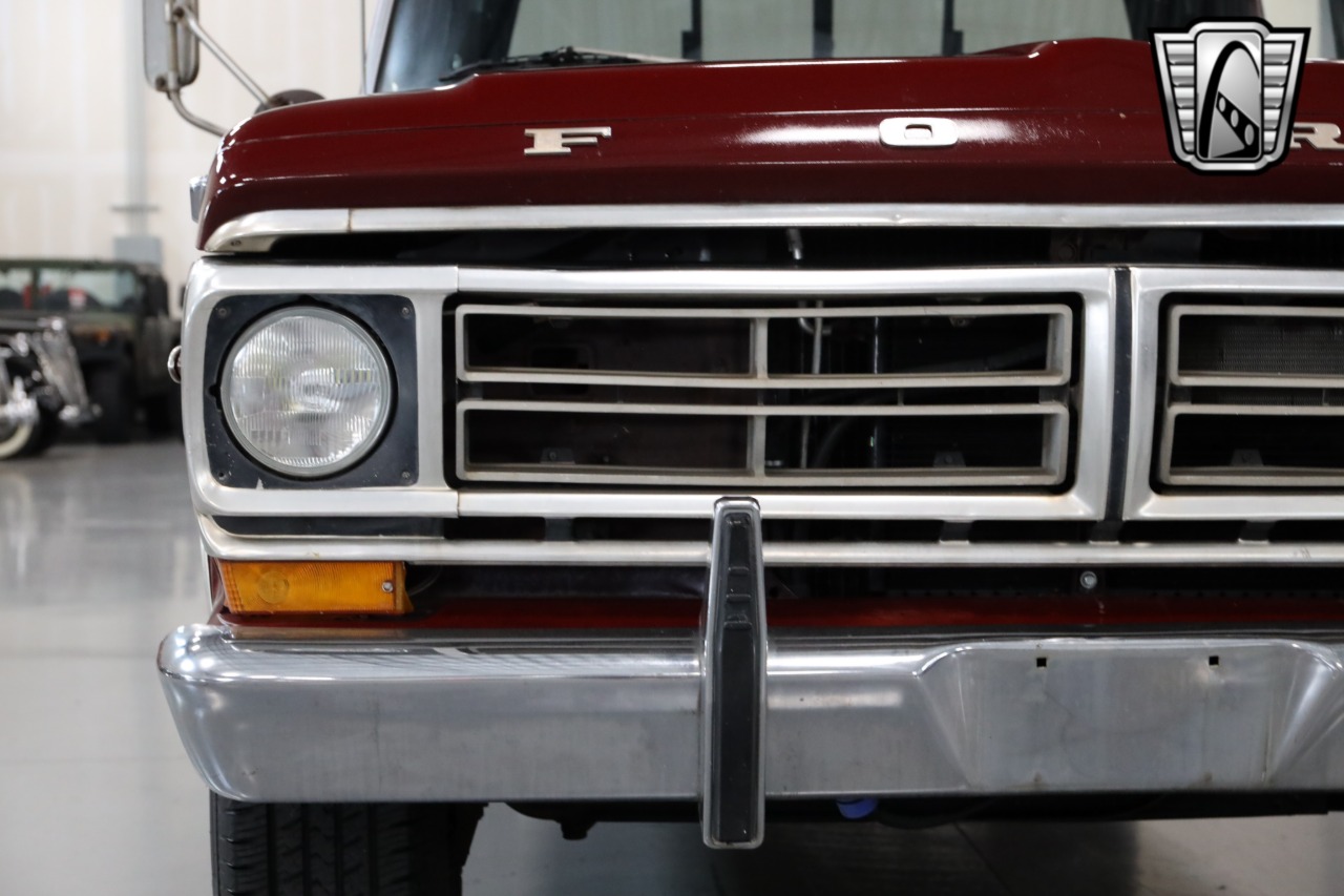 1972 Ford F-250 Camper Special