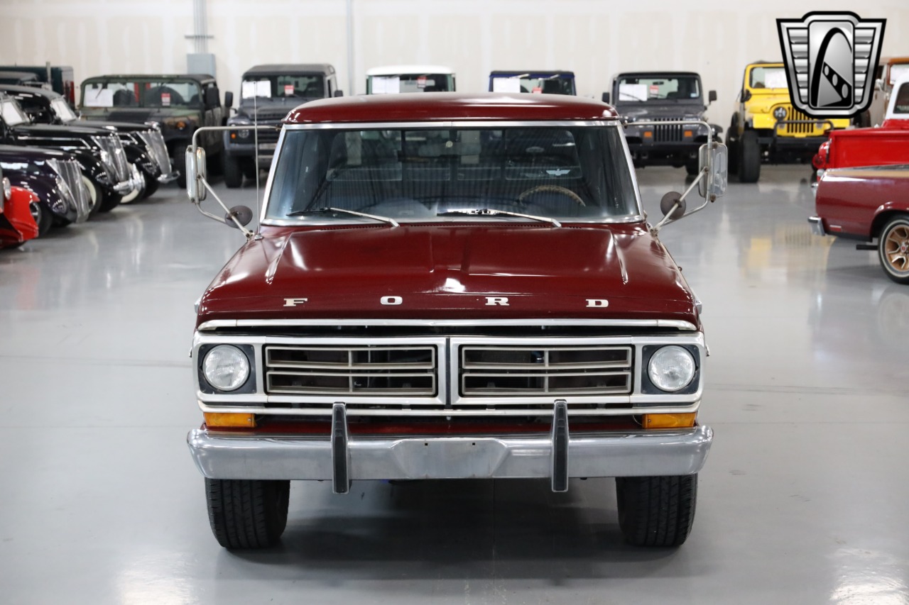 1972 Ford F-250 Camper Special