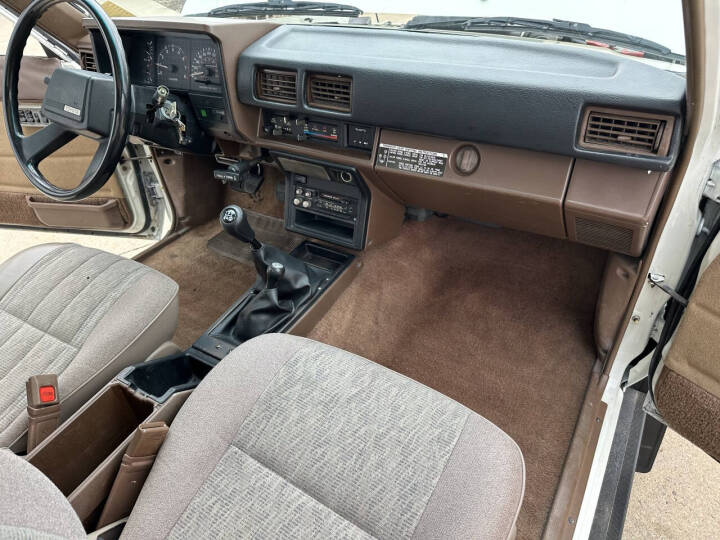 1986 Toyota Pickup SR5 Extended Cab