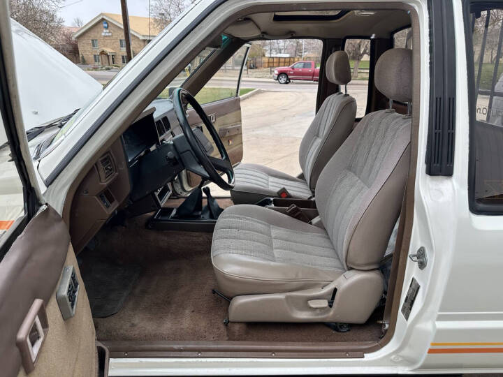 1986 Toyota Pickup SR5 Extended Cab