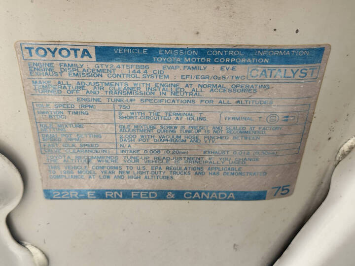 1986 Toyota Pickup SR5 Extended Cab