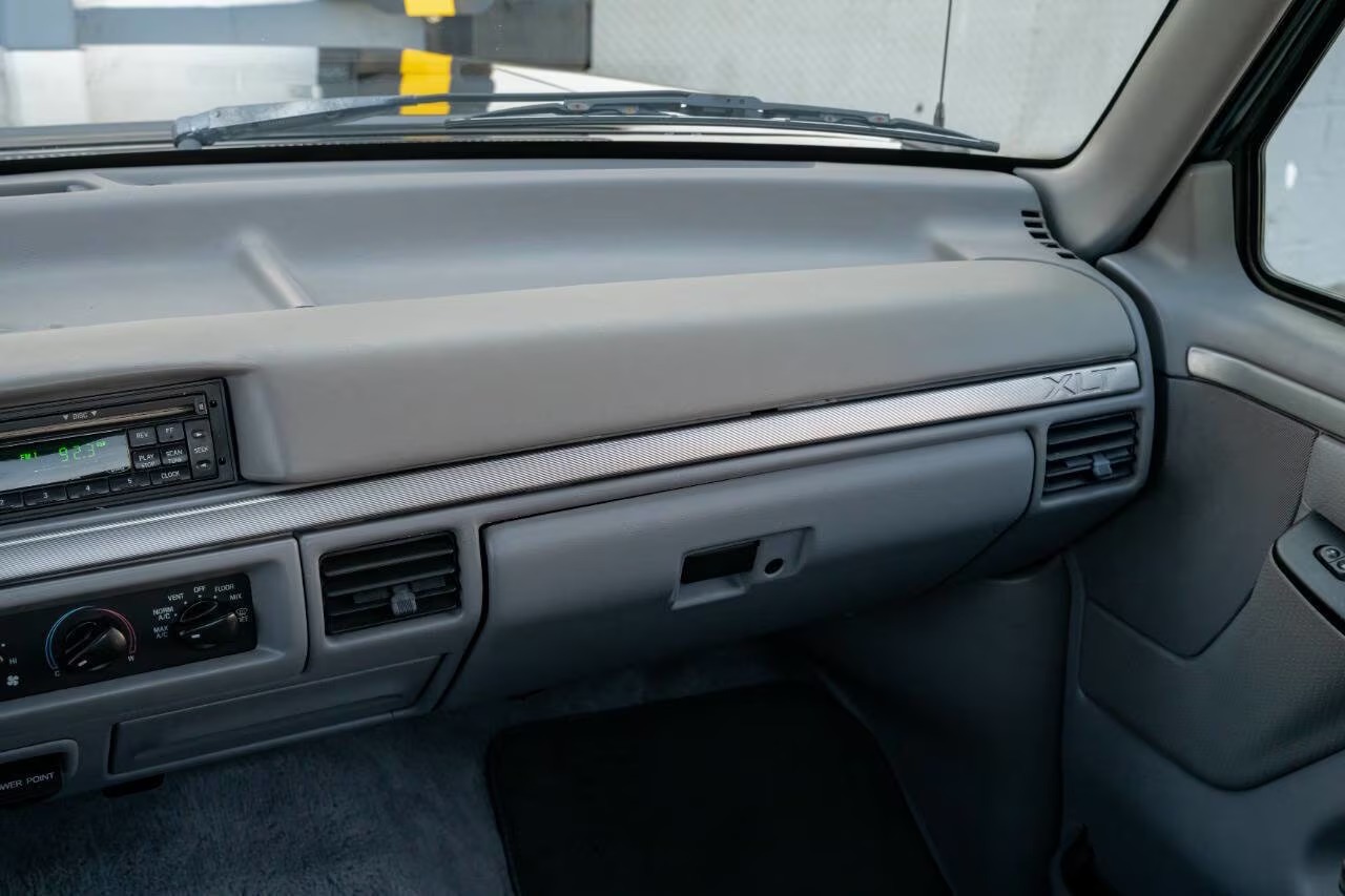 1994 Ford F-150 Lightning