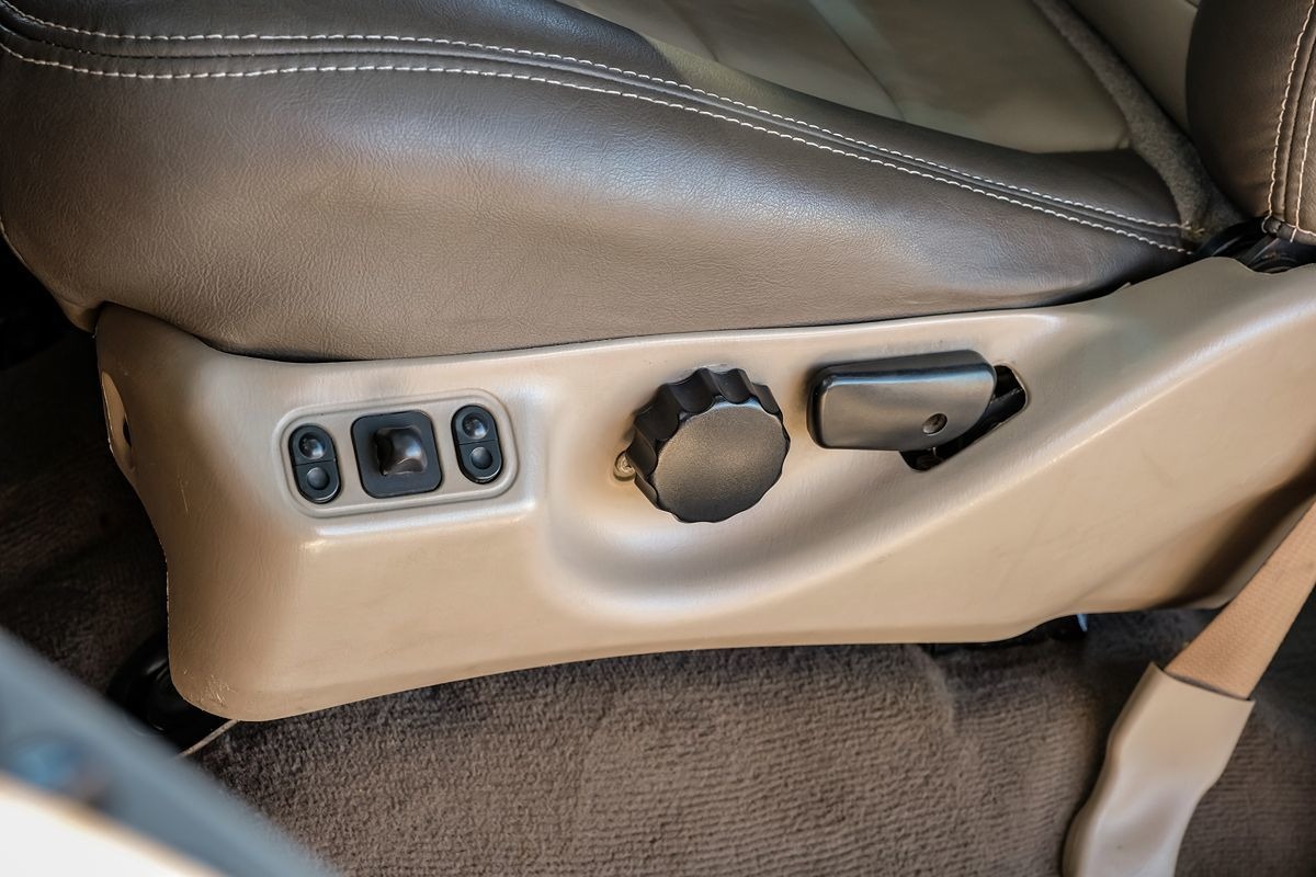 2004 Ford Excursion Eddie Bauer