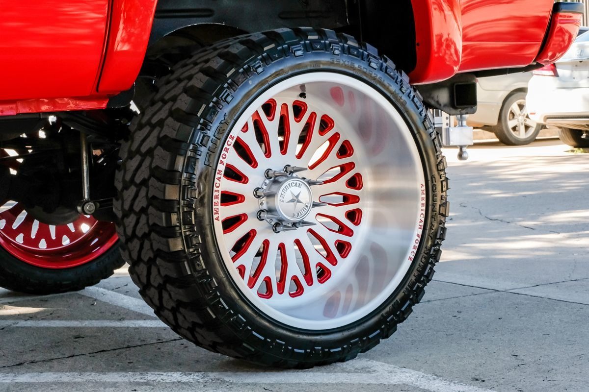 2004 Ford Excursion Eddie Bauer - 4