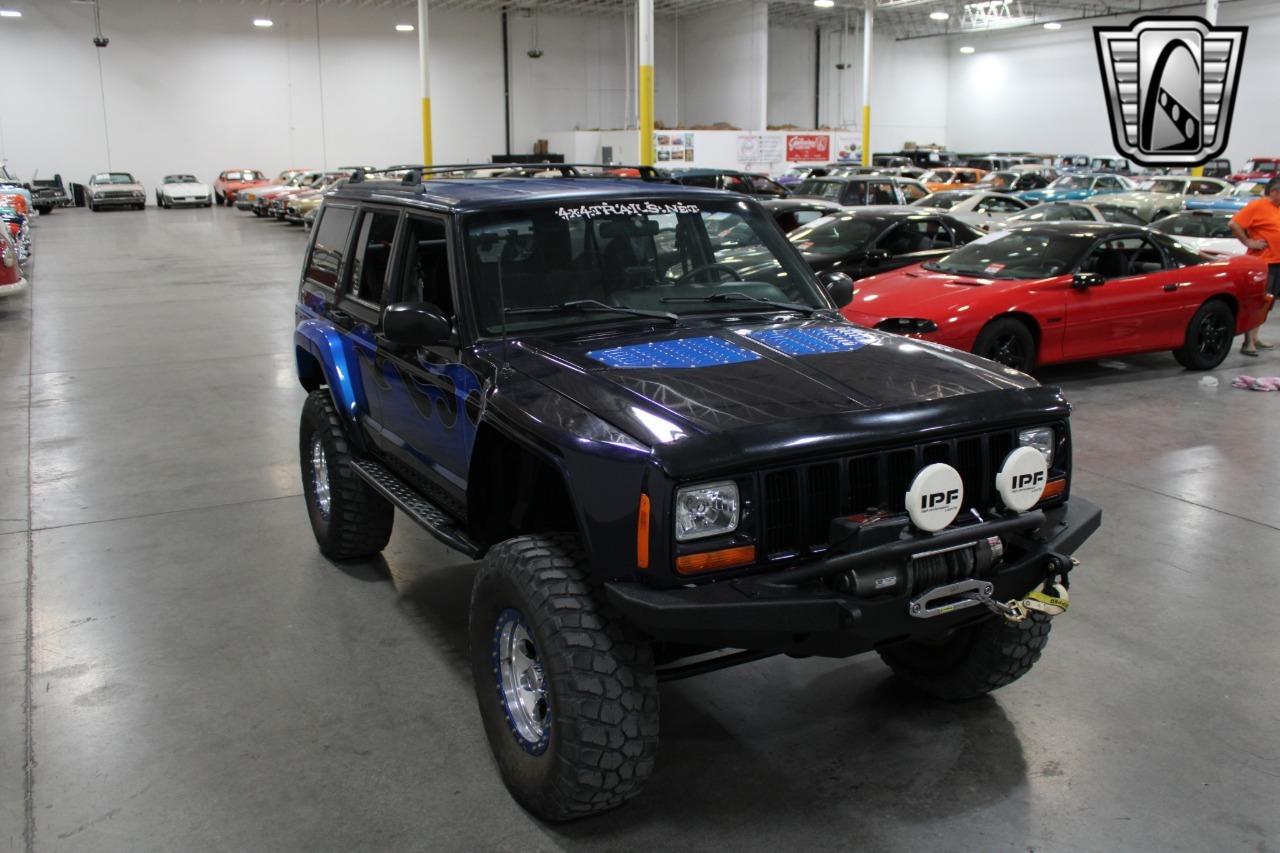 1999 Jeep Cherokee