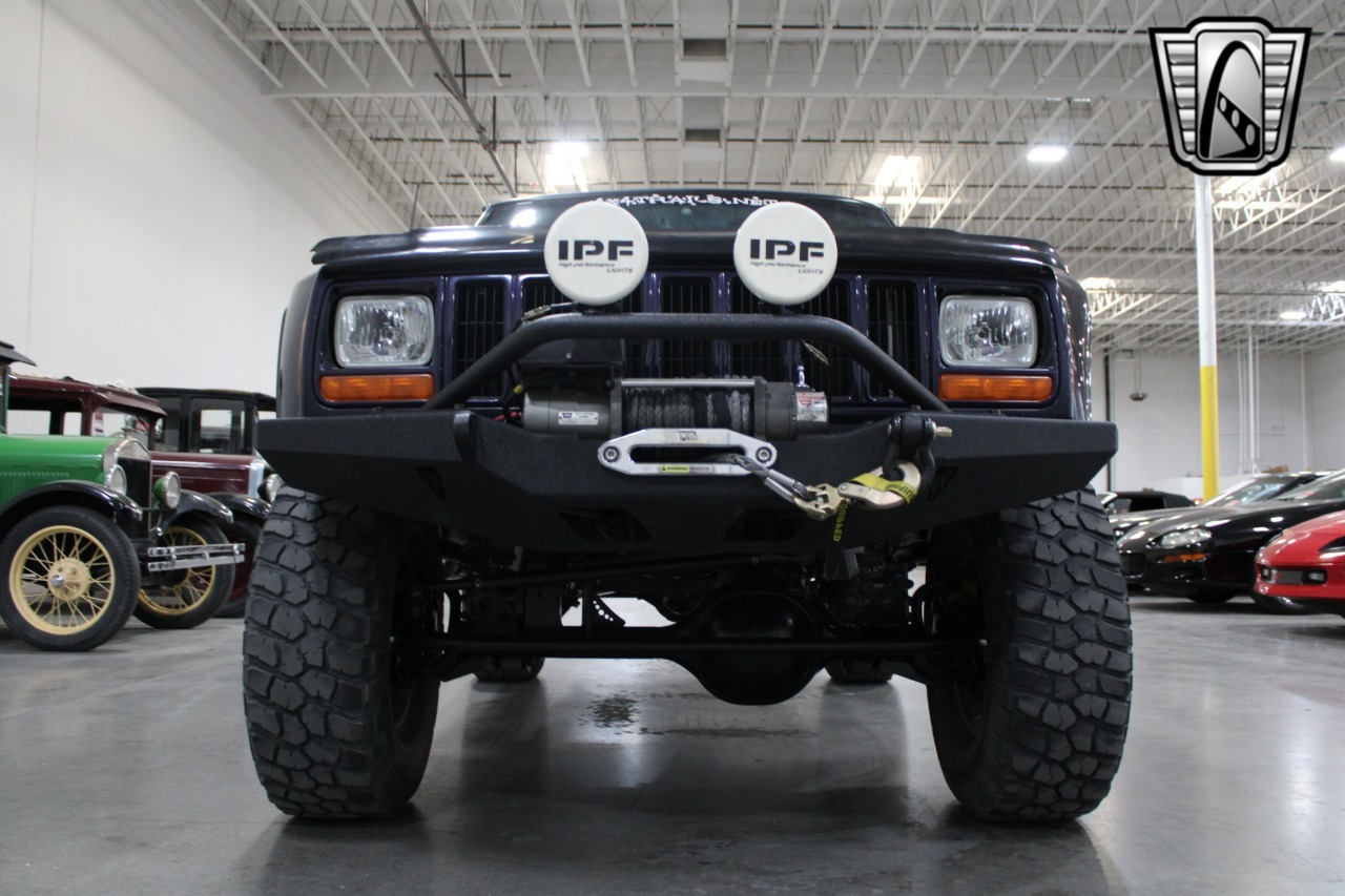 1999 Jeep Cherokee