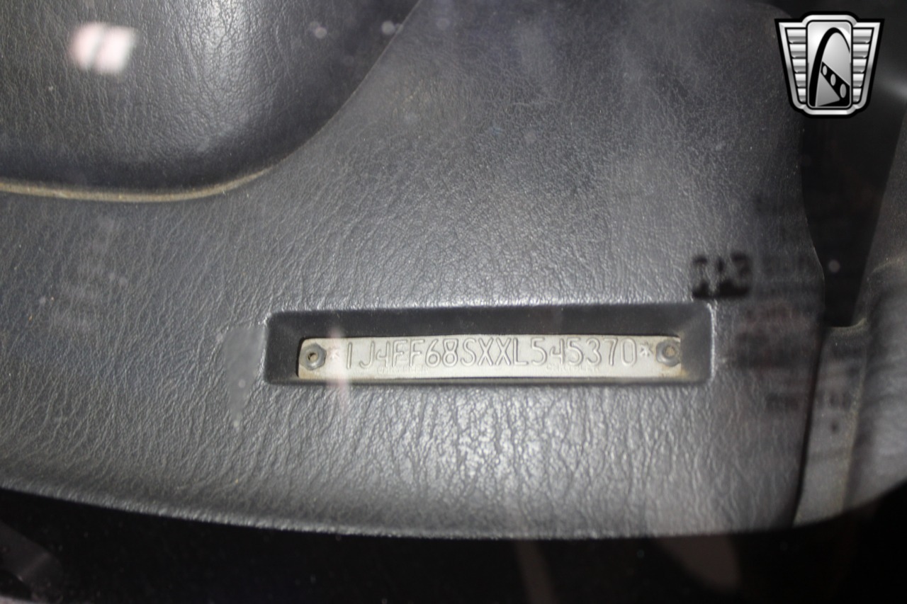 1999 Jeep Cherokee - 3
