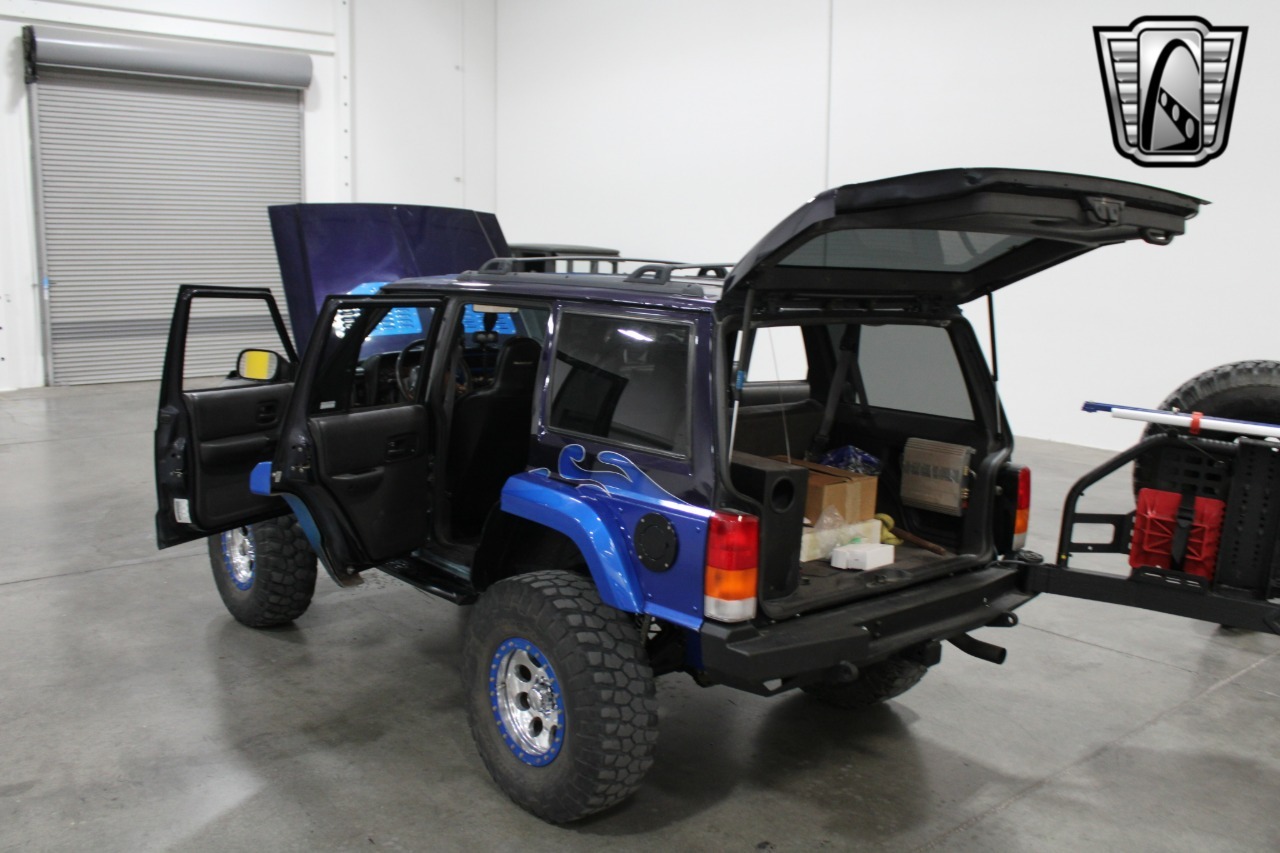 1999 Jeep Cherokee