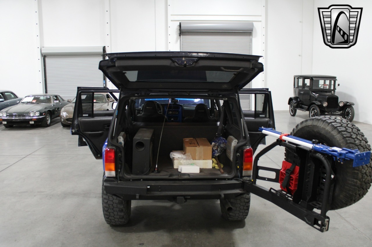 1999 Jeep Cherokee