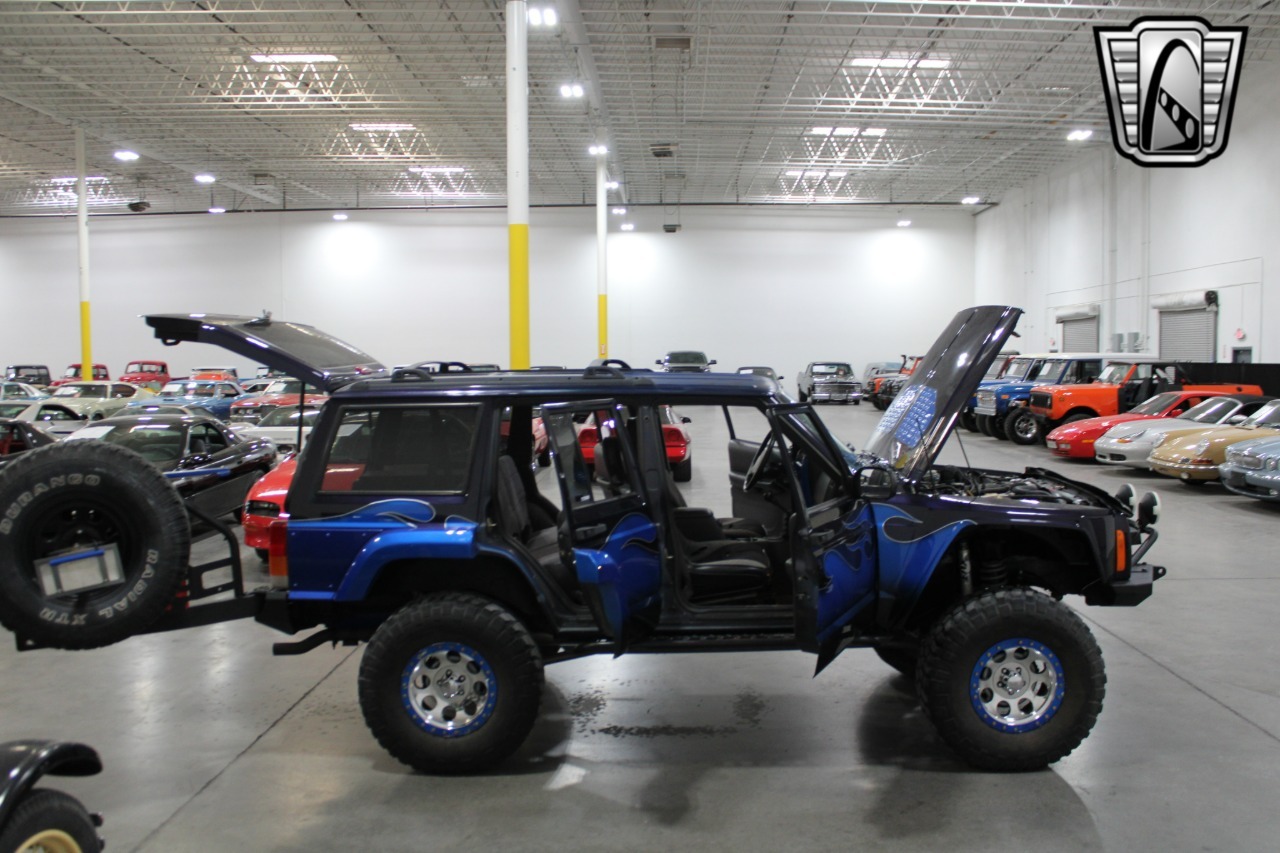 1999 Jeep Cherokee
