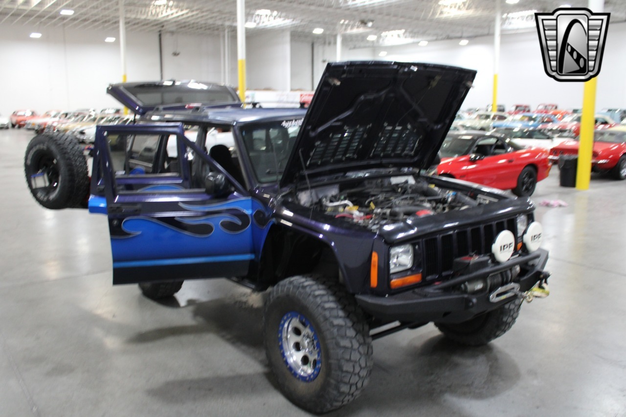 1999 Jeep Cherokee