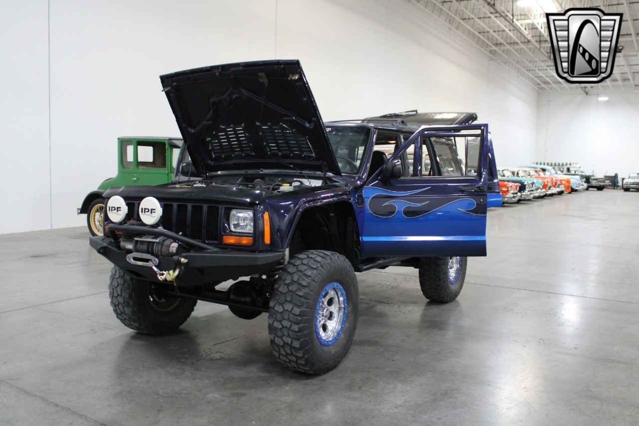 1999 Jeep Cherokee