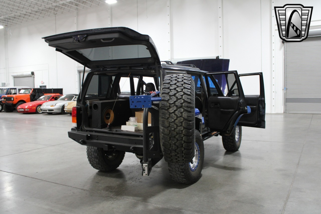 1999 Jeep Cherokee