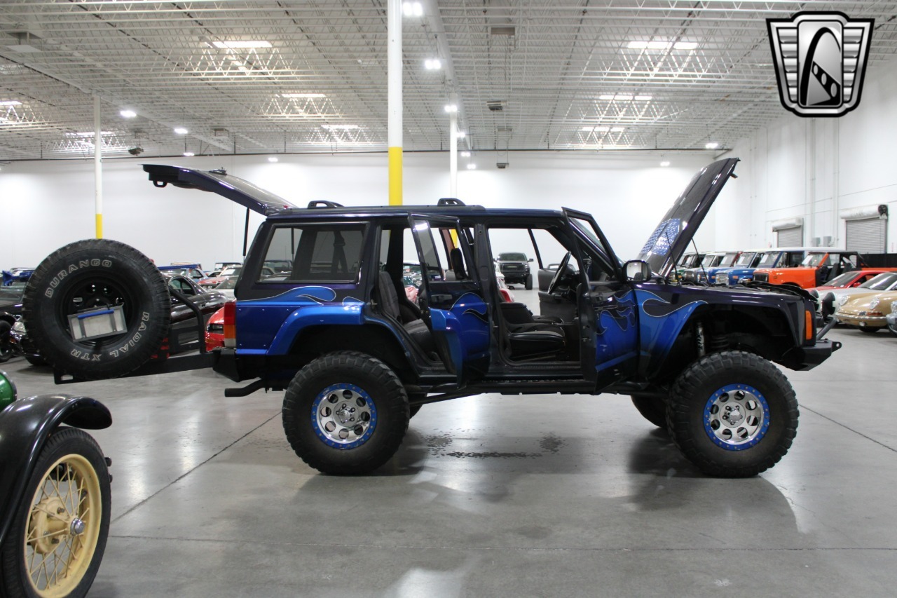 1999 Jeep Cherokee