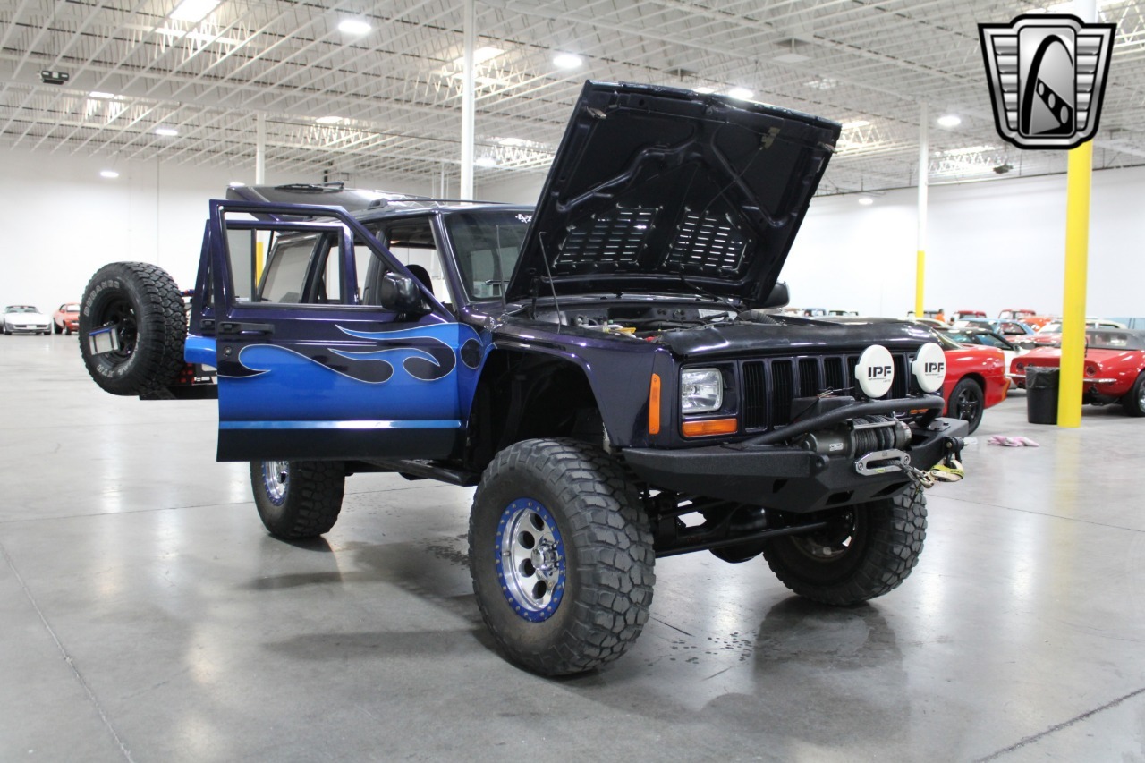 1999 Jeep Cherokee