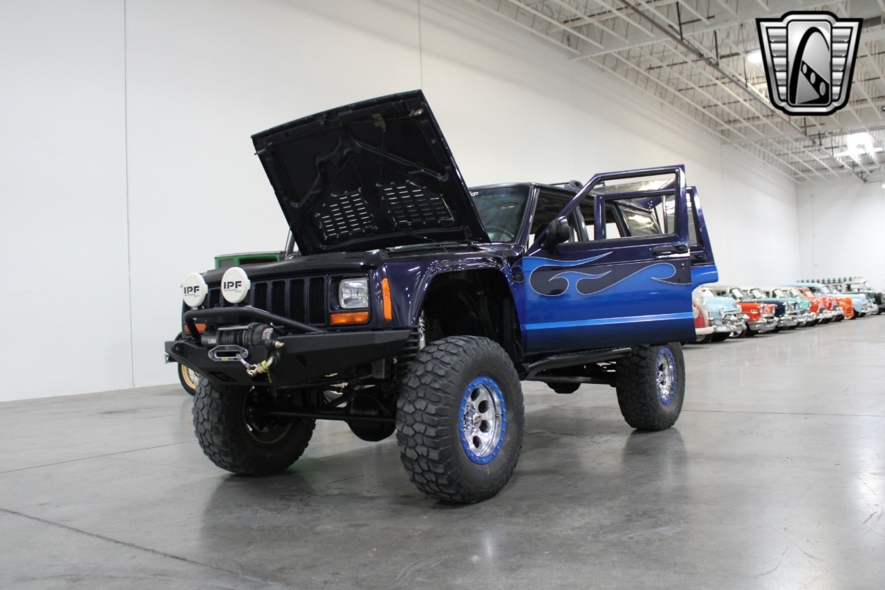 1999 Jeep Cherokee