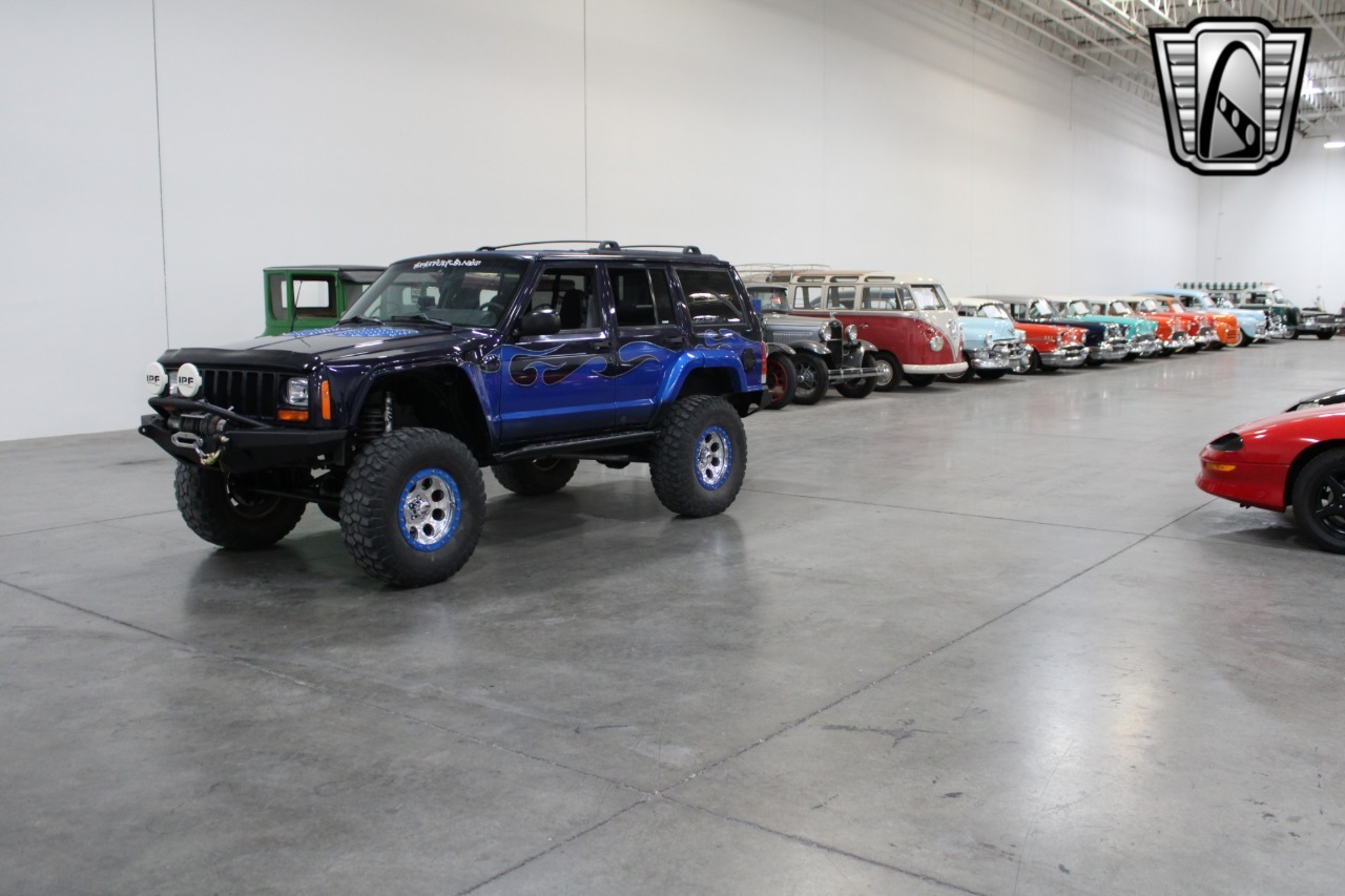 1999 Jeep Cherokee - 5