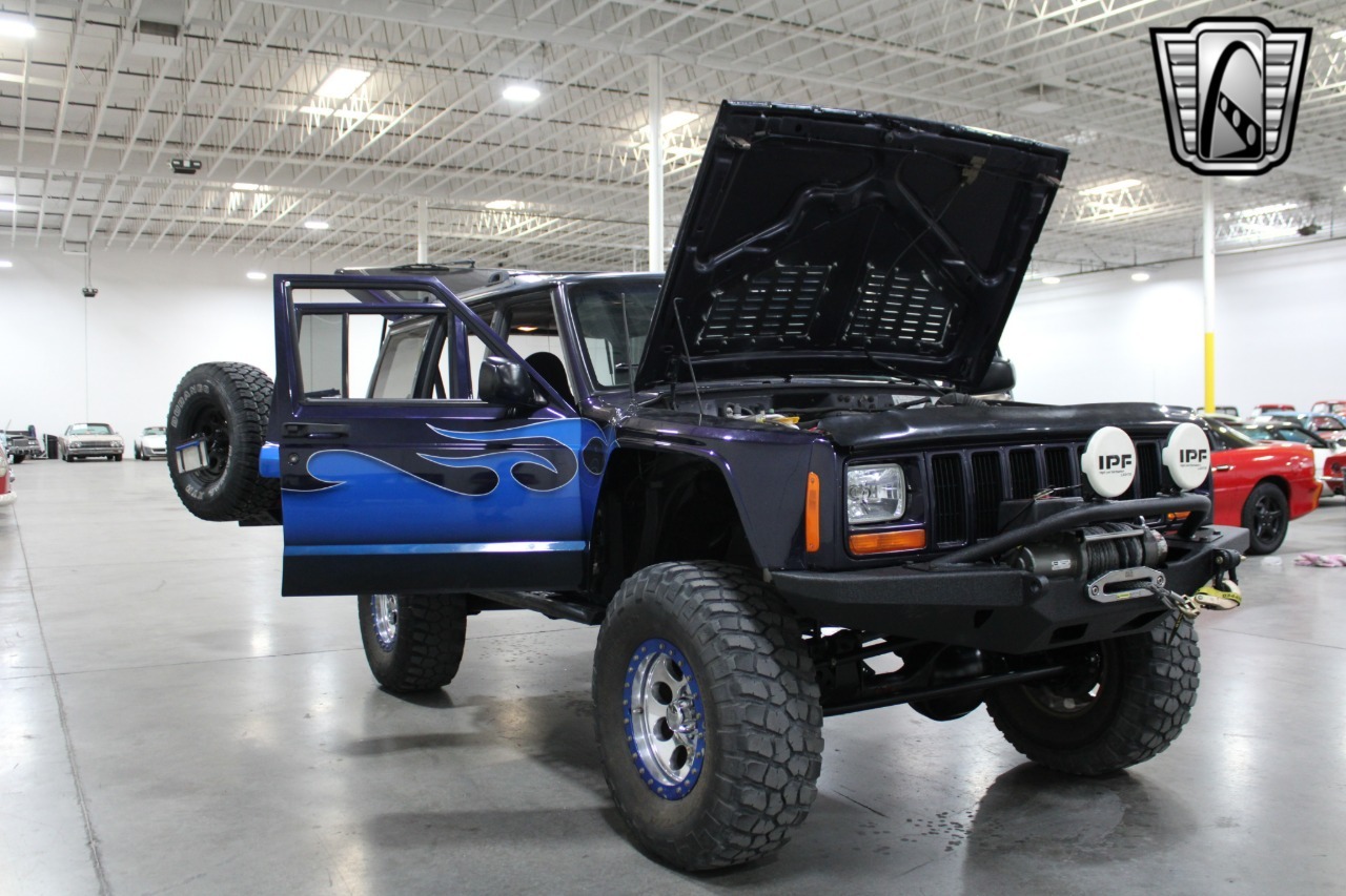 1999 Jeep Cherokee