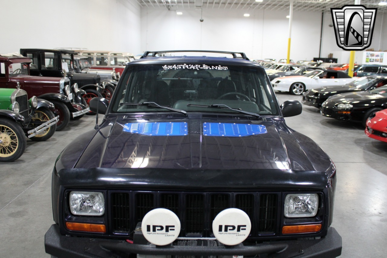 1999 Jeep Cherokee